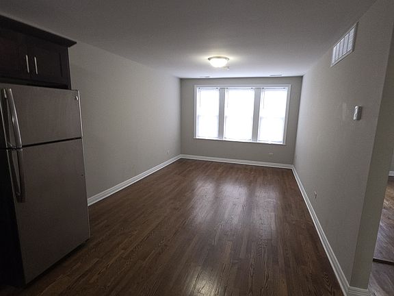 3rd image of 7300 Madison St #205