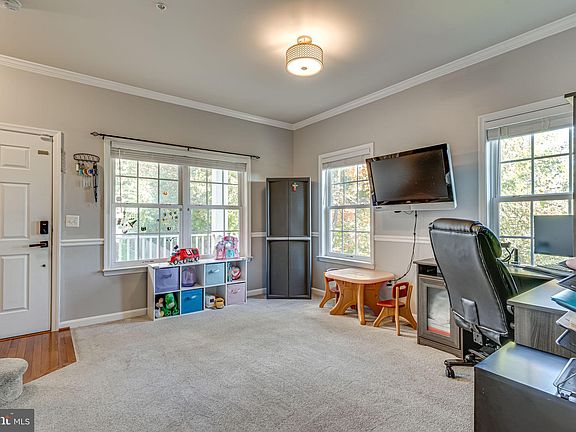 3rd image of 2998 Chinkapin Oak Ln