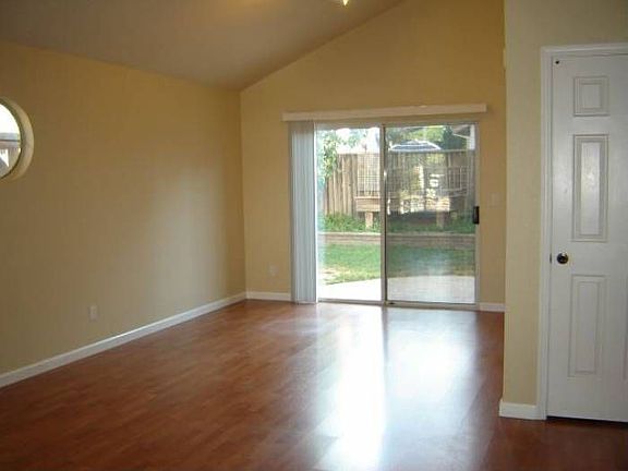 2nd image of 2665 Golden Springs Dr