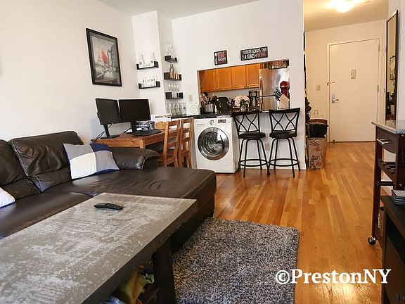 3rd image of 229 E 13th St APT 4A