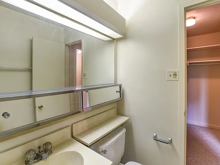 1021 Arlington Blvd #1146 — Photo 20