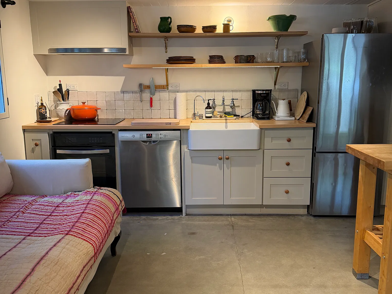 Studio, 371 sqft, $2,500 — Photo 4