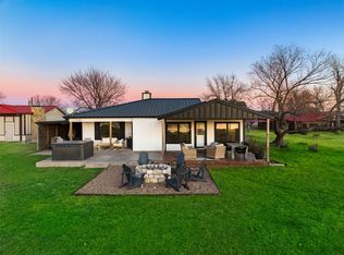 1169 Willow Rd, Graford, TX 76449