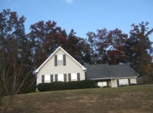 415 Arrowhatchee Dr, Winder, GA 30680