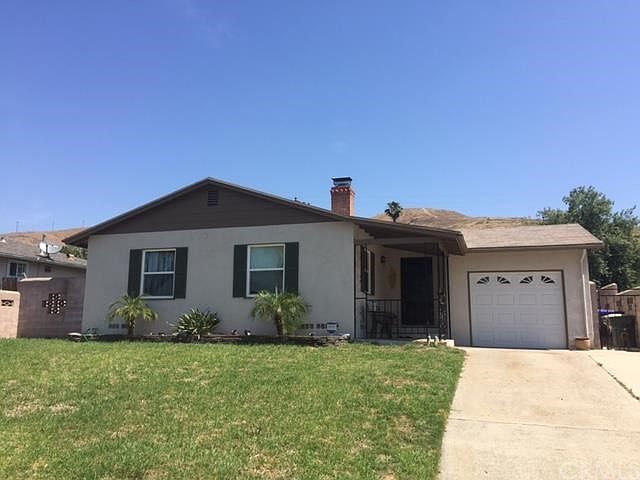 1st image of 1208 W 31st St