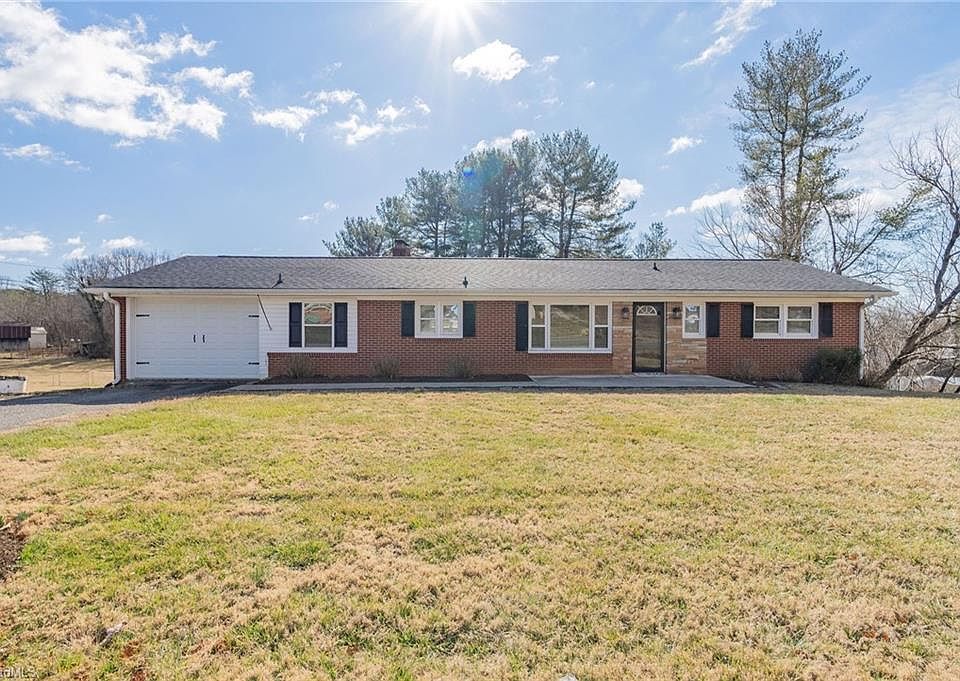 1st image of 2706 Westfield Rd