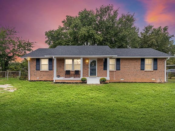 2nd image of 105 Pleasant Dr