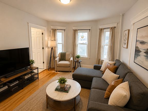 2nd image of 91 Burnham St #1