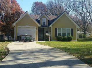 8505 Greenwood Rd #A, Raytown, MO 64138