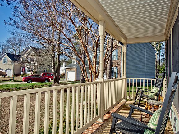 4th image of 106 Brighton Cir