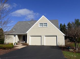 500 Saint Andrews Pl NE, Warren, OH