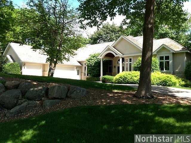 1st image of 797 Stonebrooke Dr