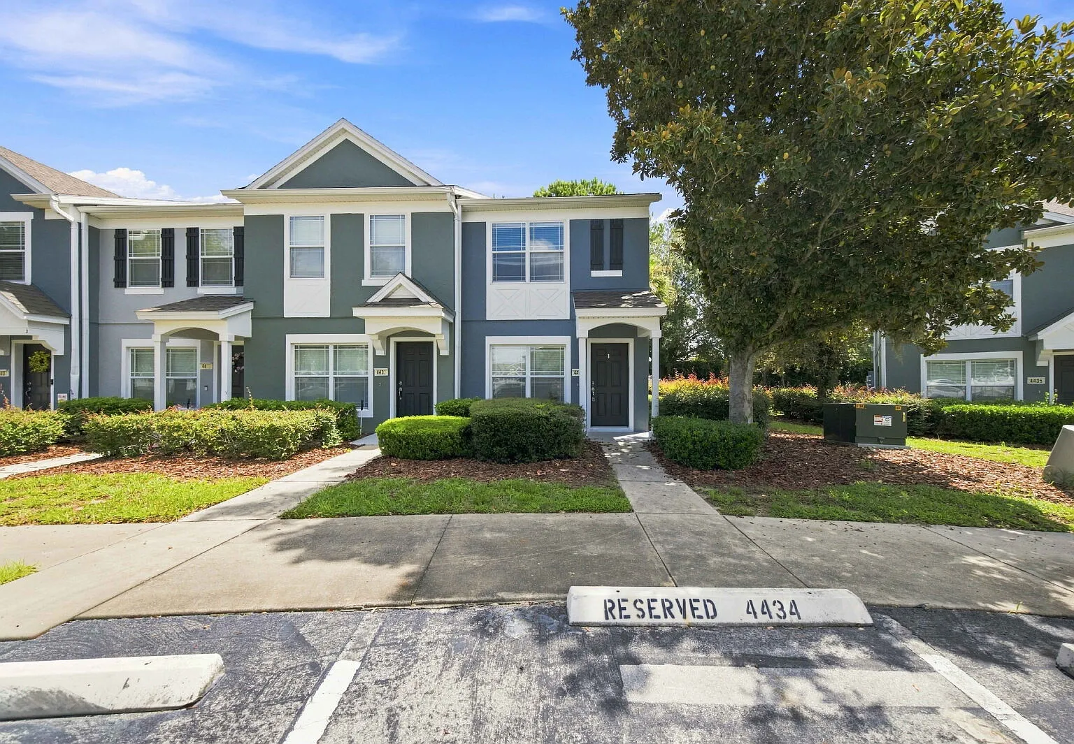 2 bed, 2.5 bath, $1,650 — Photo 1