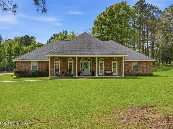 1170 Spring Lake Cv, Raymond, MS 39154