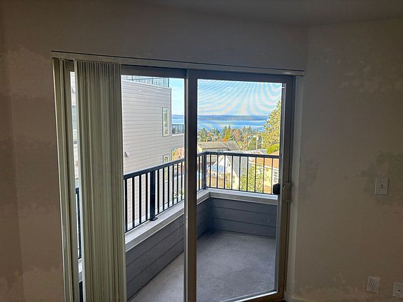 5th image of 4815 California Ave SW APT 412
