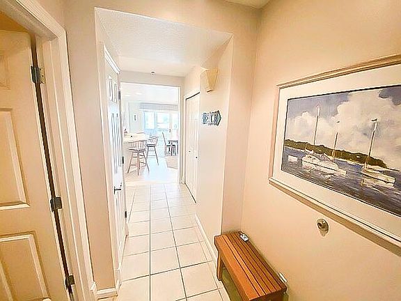 5th image of 115 N Miller St #103