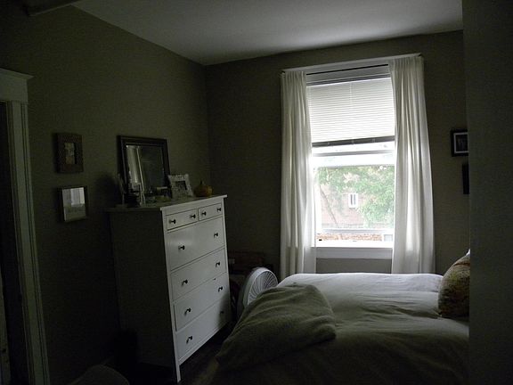 4th image of 1279 N Marion St APT B