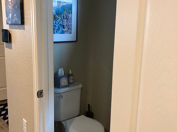 5th image of 205 Cardinal Way