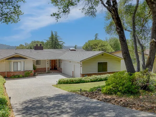 23103 Sunset Ridge Dr, Auburn, CA 95602