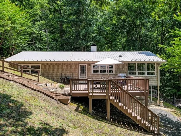 992 Butter Rd, Reidsville, NC 27320