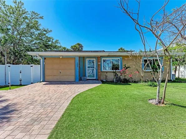 216 Archer Way, Anna Maria, FL 34216