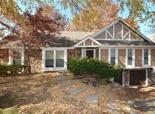 7918 N Northwood Rd, Kansas City, MO 64151