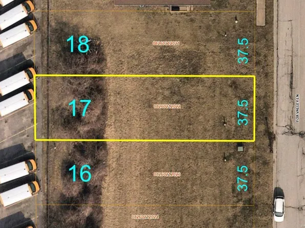 3425 Fox Valley Ln, Belleville, IL 62220