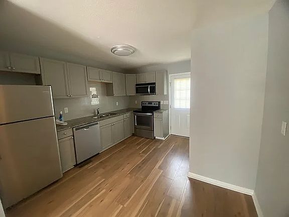 2nd image of 245 Long Bow Rd #249