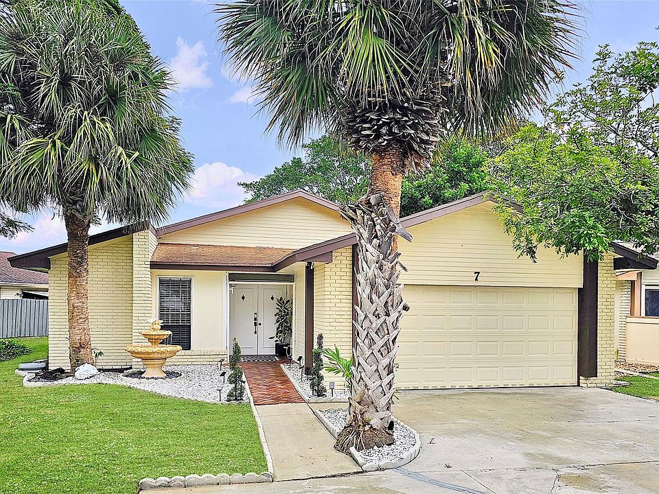 1st image of 7 Danby Place