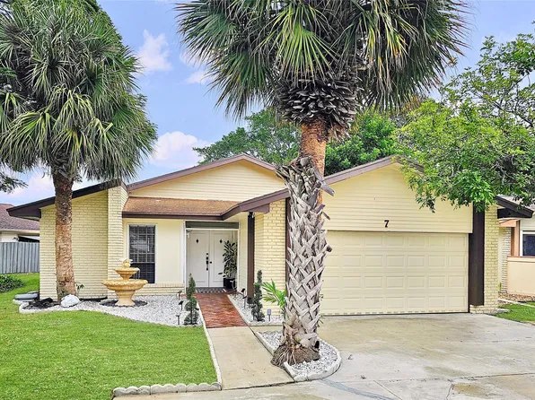 7 Danby Place, Boynton Beach, FL 33426
