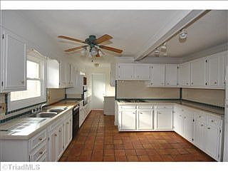 5th image of 96 Beechwood Dr