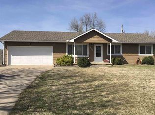 438 N Marlen Ct, Haysville, KS 67060