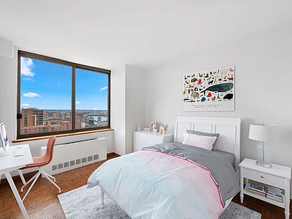 5th image of 200 E 89th St #42CN