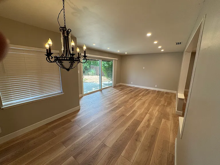 8606 Casaba Ave — Photo 16