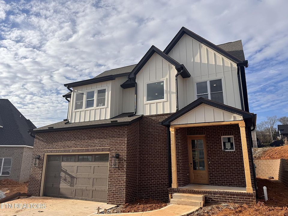 1st image of 11713 Sunrise View Ln #27