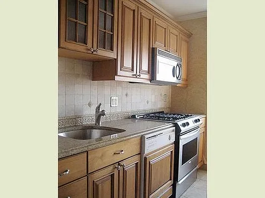 Rented by Stribling | media 38