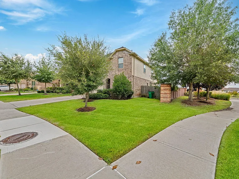 19763 Terrazza Lake Ln — Photo 2