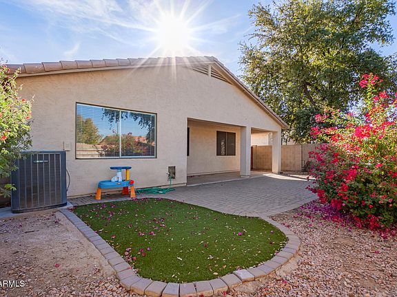 2nd image of 10768 W CITRUS GROVE Way