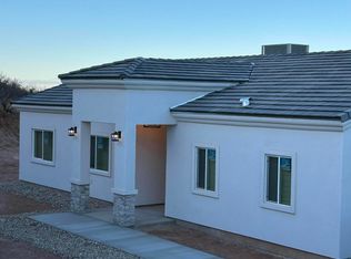 458 Calle Cipres, Rio Rico, AZ 85648