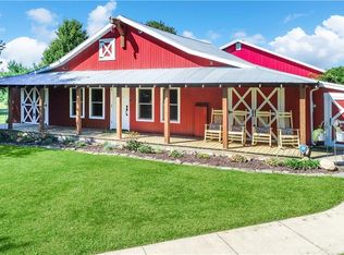 988 Decker Springs Rd, Charleston, IL 61920