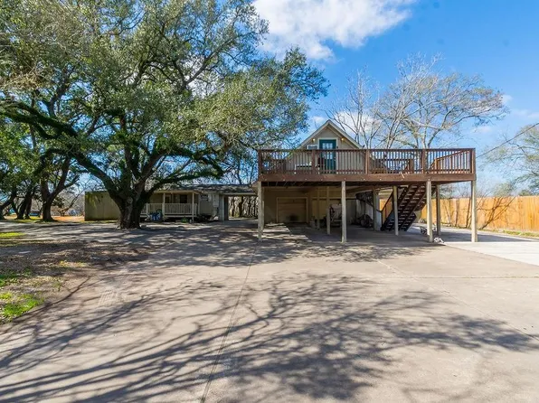 6102 N Masters Rd, Manvel, TX 77578