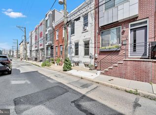 2620 Collins St, Philadelphia, PA 19125