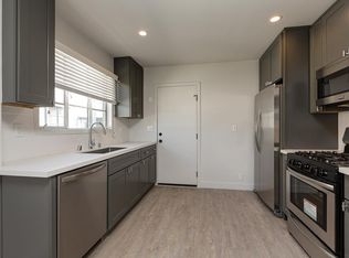 1109 S Bronson Ave #1/2, Los Angeles, CA 90019