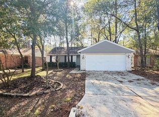 31 Dellforest Ct, Spring, TX 77381