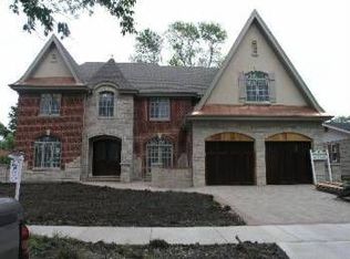711 S Prospect Ave, Elmhurst, IL