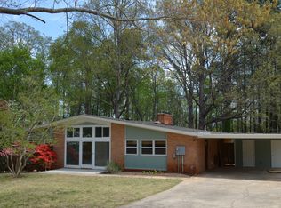 225 Irelan Dr, Raleigh, NC 27606