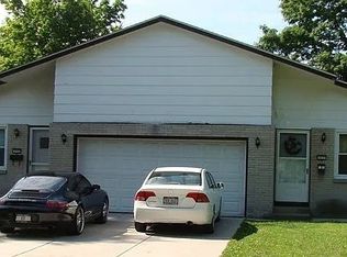 111 Sunshine Dr, Amherst, NY 14228