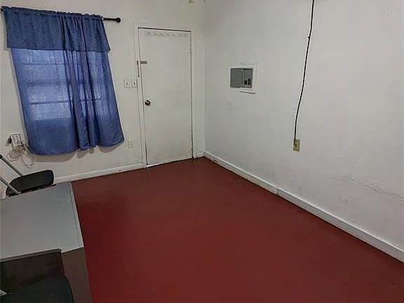 2nd image of 815 Quitman St
