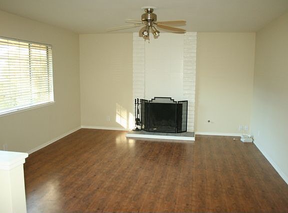 2nd image of 216 Fallbrook Ave