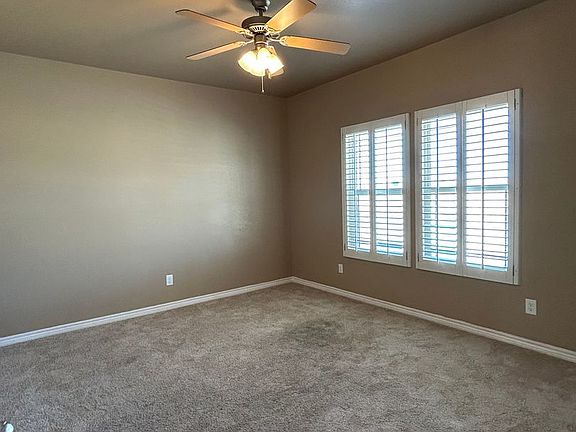 4th image of 7214 Manford Ln